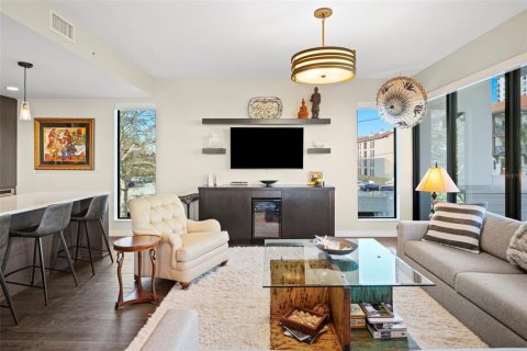 Condominio en venta en Saint Petersburg, Florida, 2 dormitorios, 144.46 m2 № 1534227 - foto 11