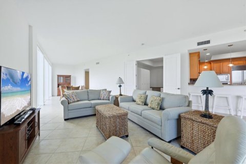Condo in Englewood, Florida, 2 bedrooms  № 2398418 - photo 10