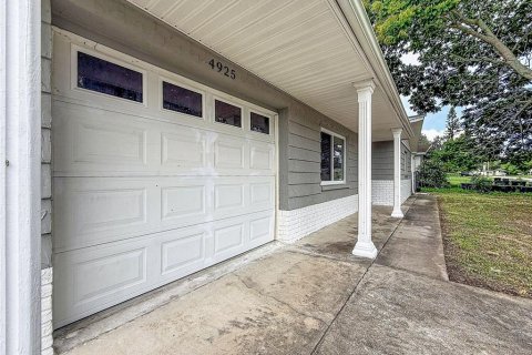 Casa en venta en New Port Richey, Florida, 2 dormitorios, 95.88 m2 № 2197860 - foto 4