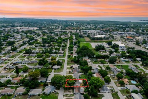 Casa en venta en New Port Richey, Florida, 2 dormitorios, 95.88 m2 № 2197860 - foto 3