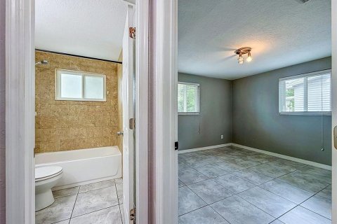 Casa en venta en New Port Richey, Florida, 2 dormitorios, 95.88 m2 № 2197860 - foto 24