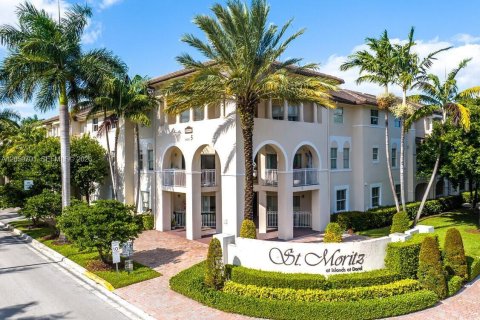 Condo in Doral, Florida, 2 bedrooms  № 2192413