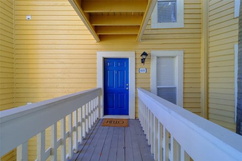 Condominio en alquiler en Saint Petersburg, Florida, 2 dormitorios, 72.46 m2 № 1912042 - foto 3