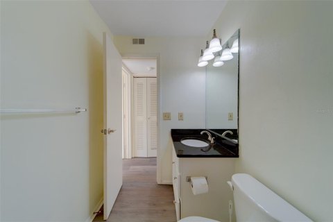 Condominio en alquiler en Saint Petersburg, Florida, 2 dormitorios, 72.46 m2 № 1912042 - foto 20