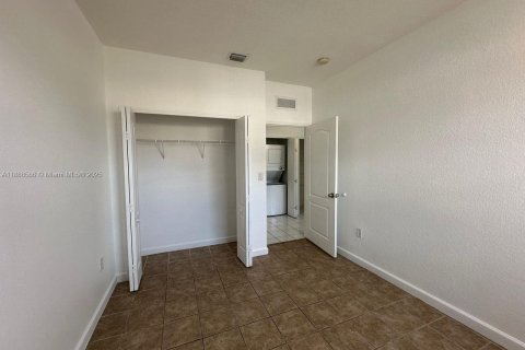 Купить кондоминиум в Хомстед, Флорида 3 спальни, 108.32м2, № 1942432 - фото 18