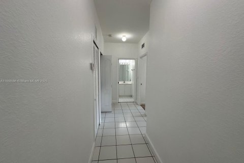 Купить кондоминиум в Хомстед, Флорида 3 спальни, 108.32м2, № 1942432 - фото 12