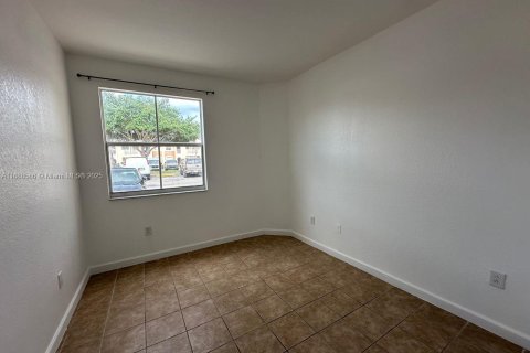 Купить кондоминиум в Хомстед, Флорида 3 спальни, 108.32м2, № 1942432 - фото 17