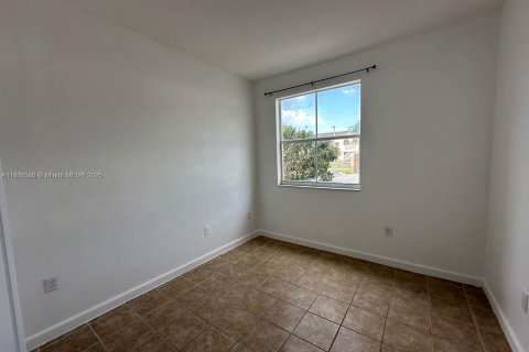 Купить кондоминиум в Хомстед, Флорида 3 спальни, 108.32м2, № 1942432 - фото 15