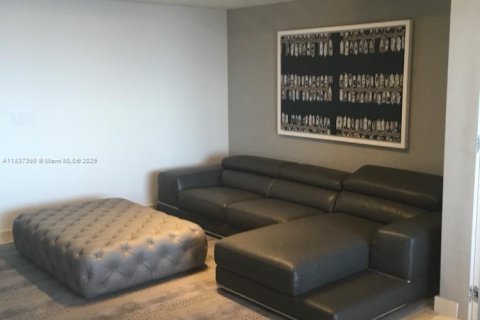 Copropriété à louer à Sunny Isles Beach, Floride: 3 chambres, 205.69 m2 № 1821930 - photo 8