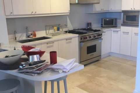 Copropriété à louer à Sunny Isles Beach, Floride: 3 chambres, 205.69 m2 № 1821930 - photo 23