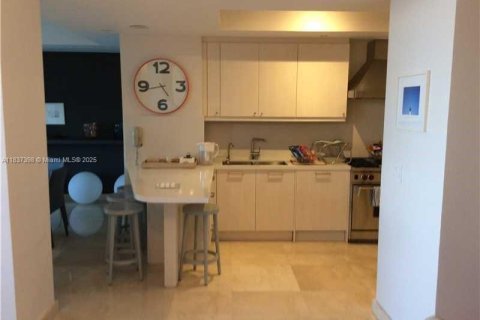Copropriété à louer à Sunny Isles Beach, Floride: 3 chambres, 205.69 m2 № 1821930 - photo 21