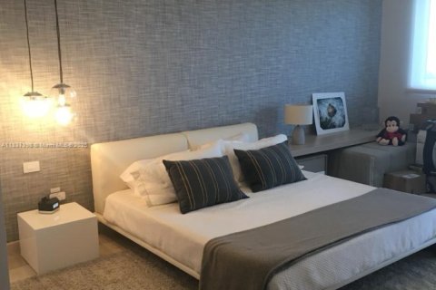 Copropriété à louer à Sunny Isles Beach, Floride: 3 chambres, 205.69 m2 № 1821930 - photo 27