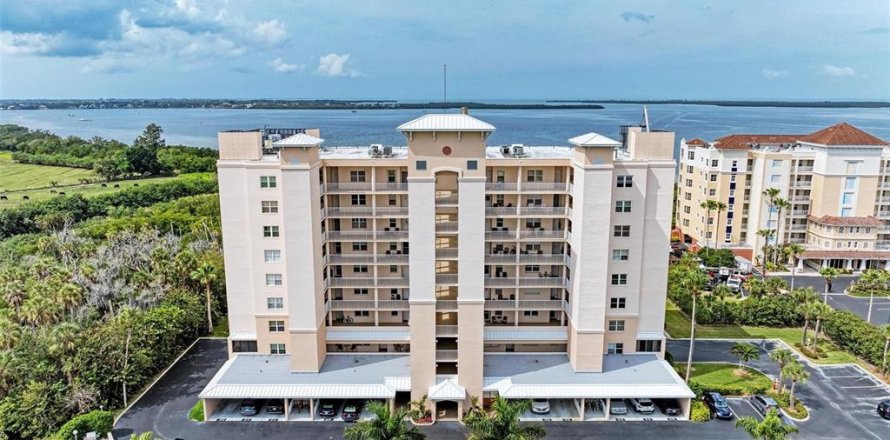 Condominio en Palmetto, Florida, 2 dormitorios № 1384983