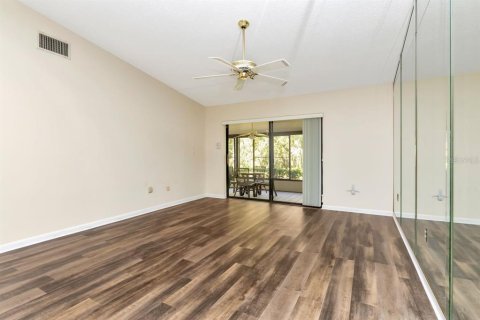 House in Tarpon Springs, Florida 2 bedrooms, 109.35 sq.m. № 2101349 - photo 13
