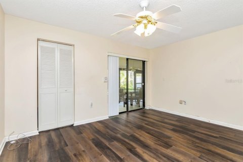 House in Tarpon Springs, Florida 2 bedrooms, 109.35 sq.m. № 2101349 - photo 18
