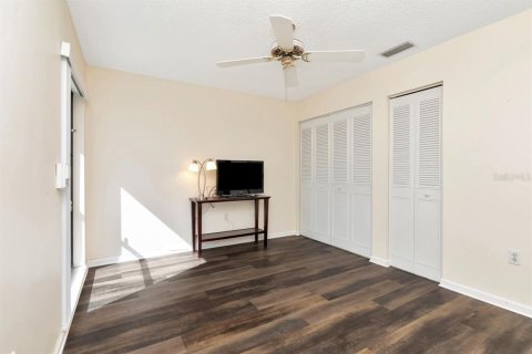 House in Tarpon Springs, Florida 2 bedrooms, 109.35 sq.m. № 2101349 - photo 24