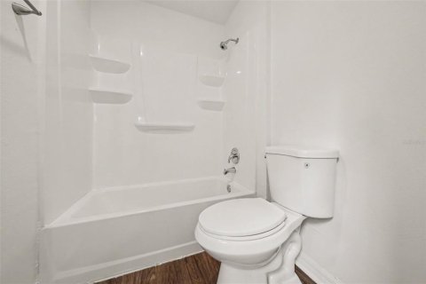 Casa en venta en Minneola, Florida, 3 dormitorios, 132.29 m2 № 2239370 - foto 10