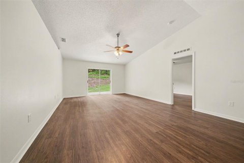 Casa en venta en Minneola, Florida, 3 dormitorios, 132.29 m2 № 2239370 - foto 3