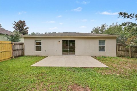 Casa en venta en Minneola, Florida, 3 dormitorios, 132.29 m2 № 2239370 - foto 15