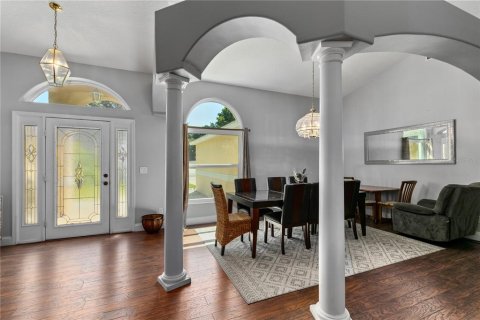 House in Clermont, Florida 4 bedrooms, 249.91 sq.m. № 1649569 - photo 6