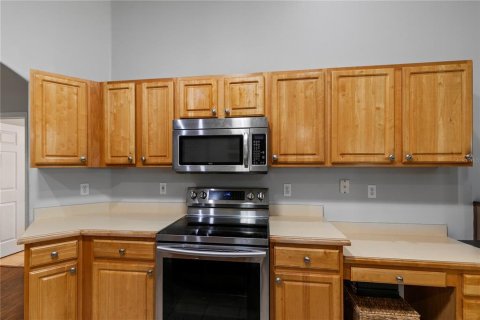 House in Clermont, Florida 4 bedrooms, 249.91 sq.m. № 1649569 - photo 13