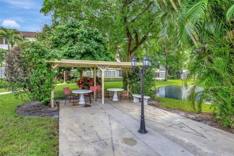 Купить кондоминиум в Лодердейл-Лейкс, Флорида 1 спальня, 63.55м2, № 1985130 - фото 26