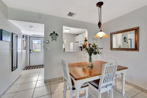 Купить кондоминиум в Лодердейл-Лейкс, Флорида 1 спальня, 63.55м2, № 1985130 - фото 6