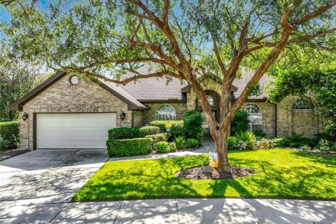 Villa ou maison à Oviedo, Floride 4 chambres, 225.66 m2 № 2360967