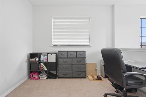 Touwnhouse à vendre à Orlando, Floride: 3 chambres, 154.12 m2 № 2142859 - photo 28