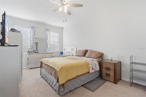 Touwnhouse à vendre à Orlando, Floride: 3 chambres, 154.12 m2 № 2142859 - photo 29