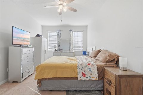 Touwnhouse à vendre à Orlando, Floride: 3 chambres, 154.12 m2 № 2142859 - photo 30