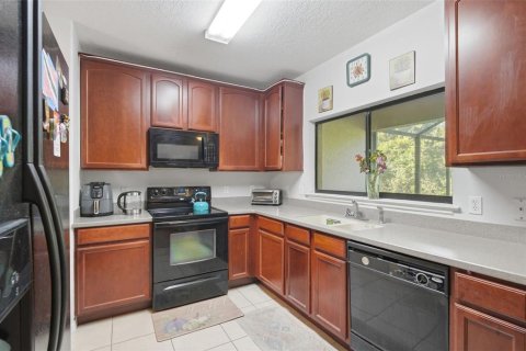 Touwnhouse à vendre à Orlando, Floride: 3 chambres, 154.12 m2 № 2142859 - photo 21
