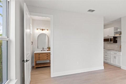 Casa en venta en North Port, Florida, 4 dormitorios, 208.47 m2 № 1876482 - foto 21