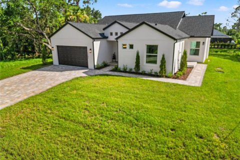 Casa en venta en North Port, Florida, 4 dormitorios, 208.47 m2 № 1876482 - foto 3