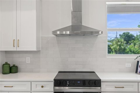 Casa en venta en North Port, Florida, 4 dormitorios, 208.47 m2 № 1876482 - foto 16