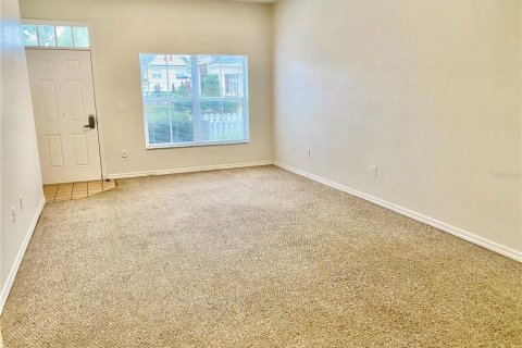 Touwnhouse à vendre à Kissimmee, Floride: 3 chambres, 120.4 m2 № 1732521 - photo 11