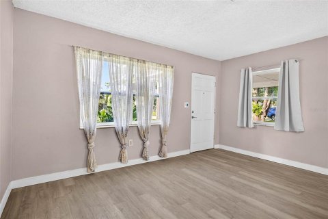 Casa en alquiler en Palm Harbor, Florida, 2 dormitorios, 100.06 m2 № 1900794 - foto 24