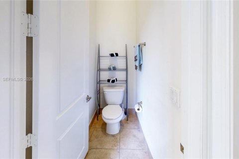 Casa en venta en Homestead, Florida, 4 dormitorios, 262.91 m2 № 2003655 - foto 30