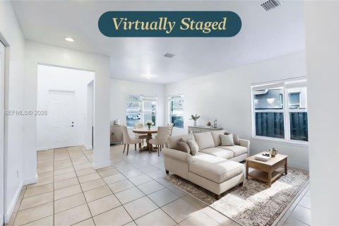 Casa en venta en Homestead, Florida, 4 dormitorios, 262.91 m2 № 2003655 - foto 9