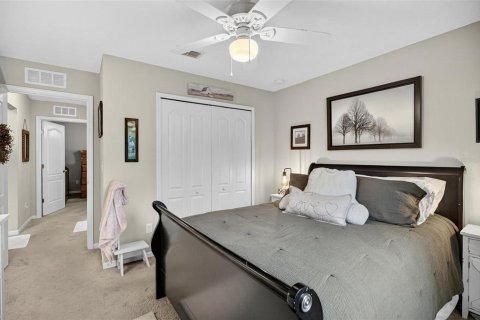 Casa en venta en Palm Coast, Florida, 4 dormitorios, 191.56 m2 № 1911359 - foto 26