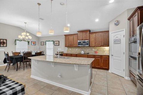 Casa en venta en Palm Coast, Florida, 4 dormitorios, 191.56 m2 № 1911359 - foto 11