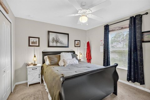 Casa en venta en Palm Coast, Florida, 4 dormitorios, 191.56 m2 № 1911359 - foto 25