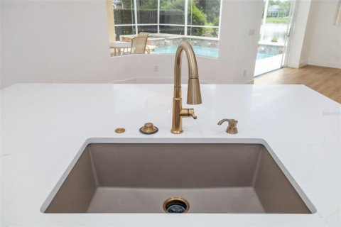 Casa en venta en Lakewood Ranch, Florida, 4 dormitorios, 231.7 m2 № 1784427 - foto 11