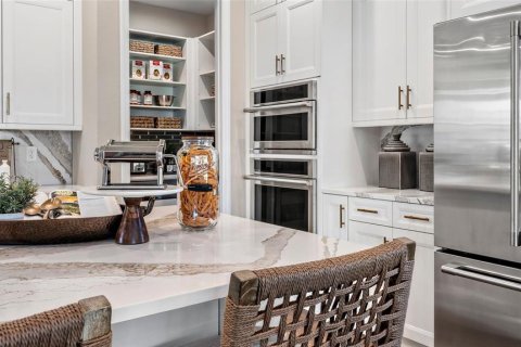 Casa en venta en Lady Lake, Florida, 3 dormitorios, 197.79 m2 № 1736903 - foto 5