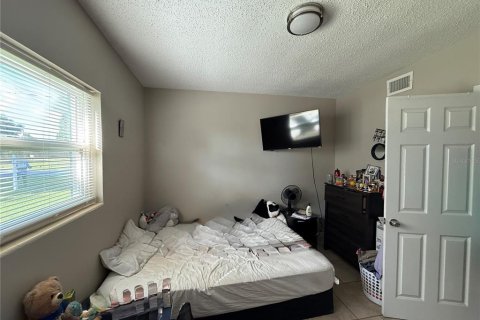 House in Lakeland, Florida 3 bedrooms, 122.07 sq.m. № 2131305 - photo 24