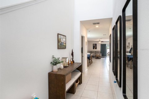 House in Wimauma, Florida 5 bedrooms, 221.94 sq.m. № 1640833 - photo 5