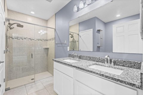 House in Port St. Lucie, Florida 4 bedrooms, 183.95 sq.m. № 2083267 - photo 26