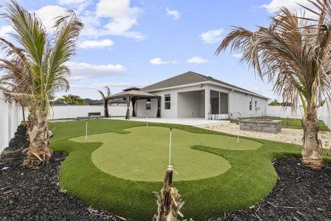 House in Port St. Lucie, Florida 4 bedrooms, 183.95 sq.m. № 2083267