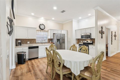 Villa ou maison à vendre à Davenport, Floride: 6 chambres, 233.56 m2 № 2148578 - photo 11