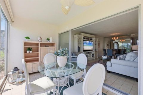 Condominio en venta en Longboat Key, Florida, 2 dormitorios, 99.59 m2 № 2148691 - foto 26